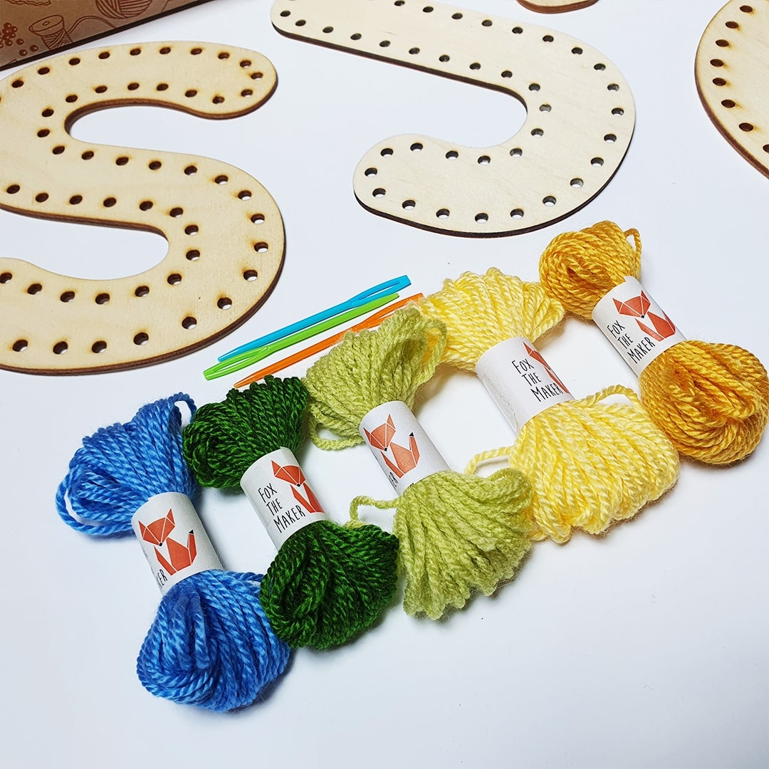 Party box "Embroidery wooden letters"